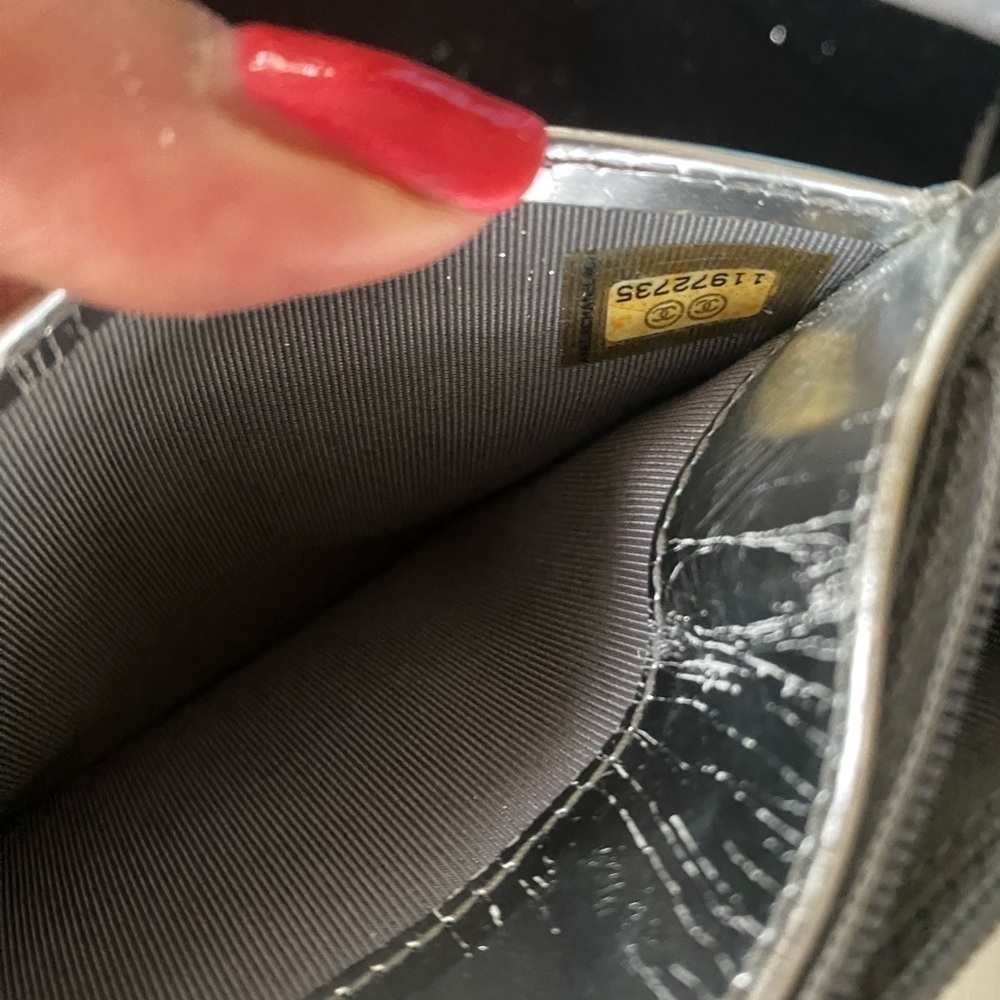 CHANEL Matelasse Chocolate Bar Rare Metallic Zip Around Wallet or Clutch - Picture 9 of 15